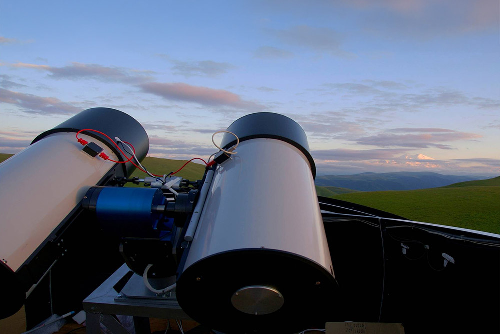 Глобальная роботизированная сеть телескопов-роботов МАСТЕР Глобальная роботизированная сеть телескопов-роботов МАСТЕР